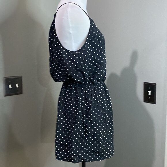 Old Navy Sleeveless keyhole Romper Black White Polka Dots - Picture 5 of 11
